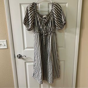 Universal Thread Dress Women’s Small